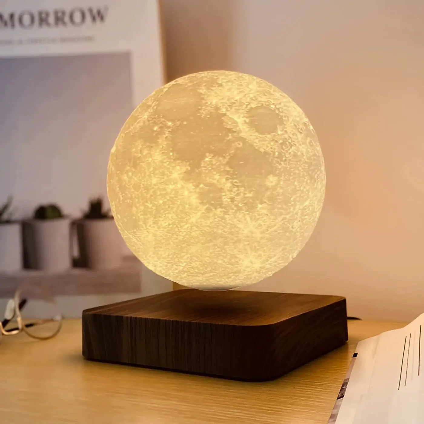 3D Moon Lamp – A Mesmerizing Lunar Glow - Image 2